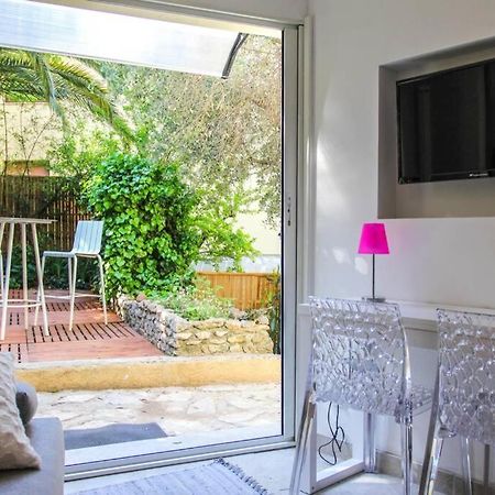 Appartement Lumineux Avec Terrasse Jardin Et Acces Piscine Villefranche-sur-Mer Eksteriør billede